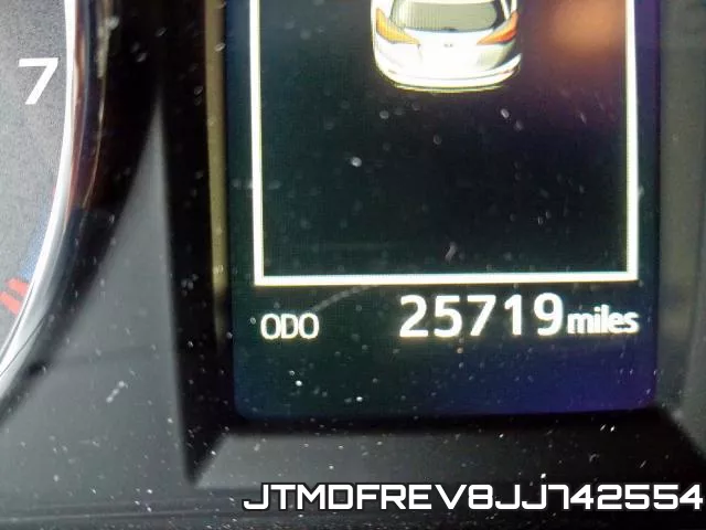 JTMDFREV8JJ742554 фото 9