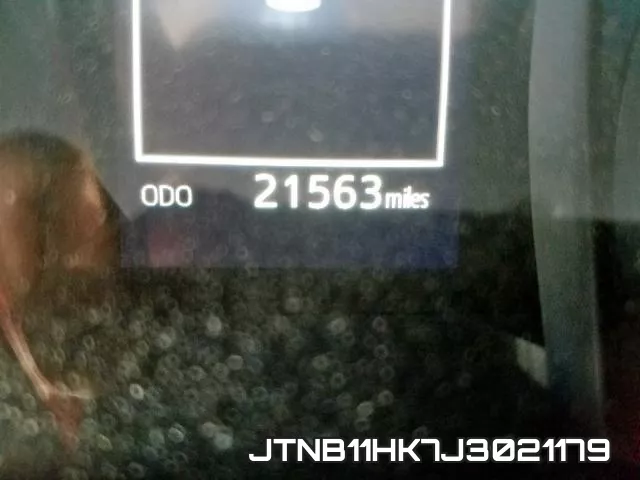JTNB11HK7J3021179 фото 9
