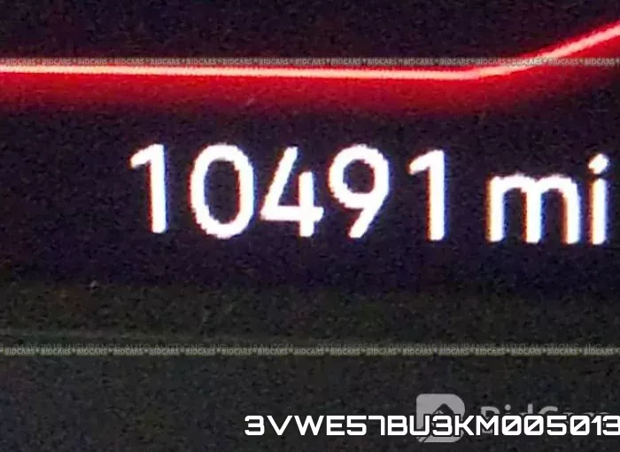 3VWE57BU3KM005013 фото 8