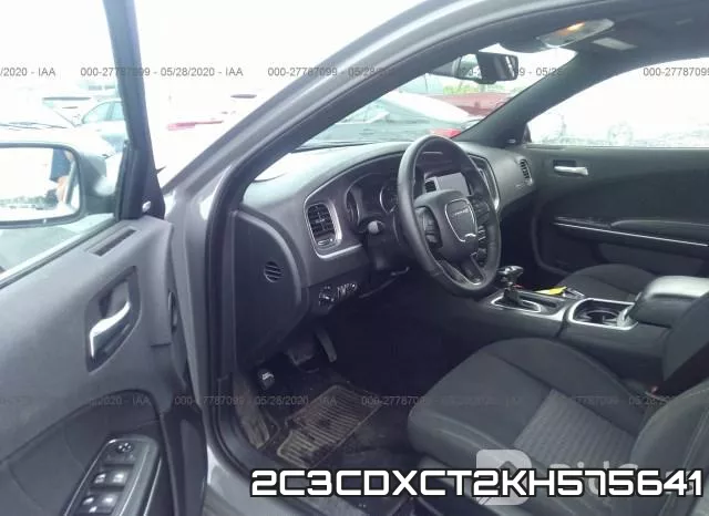 2C3CDXCT2KH575641 фото 6