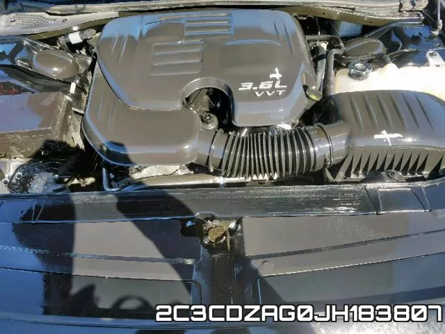 2C3CDZAG0JH183807 фото 8