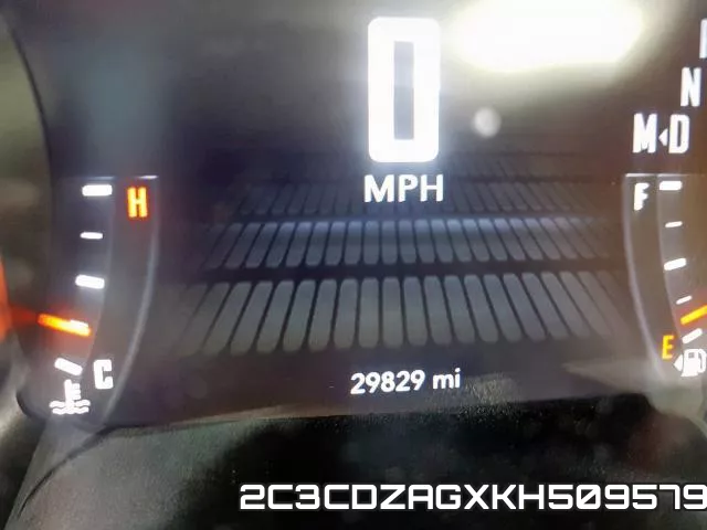 2C3CDZAGXKH509579 фото 9