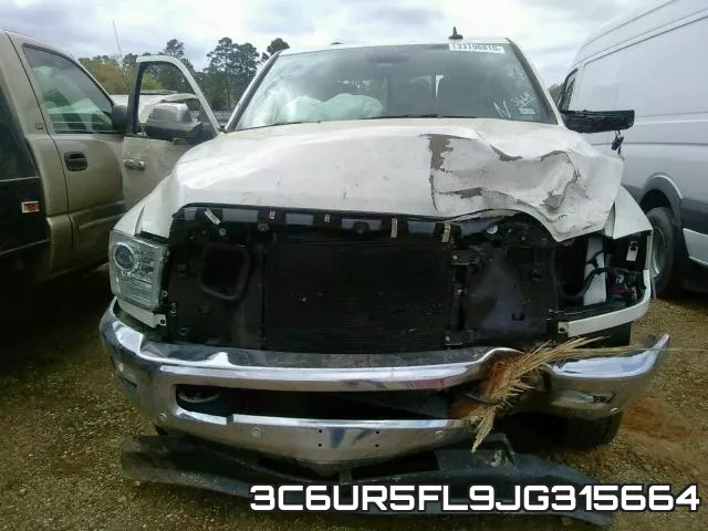 3C6UR5FL9JG315664 фото 8