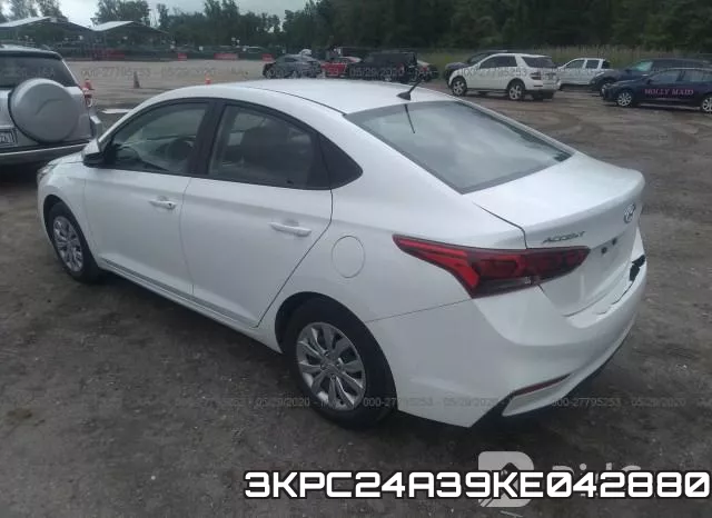 3KPC24A39KE042880 фото 4