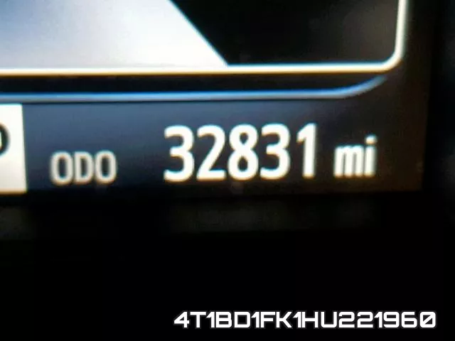 4T1BD1FK1HU221960 фото 9