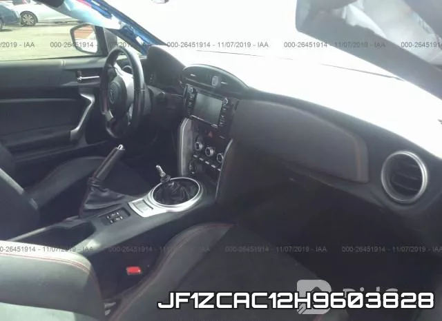 JF1ZCAC12H9603828 фото 6