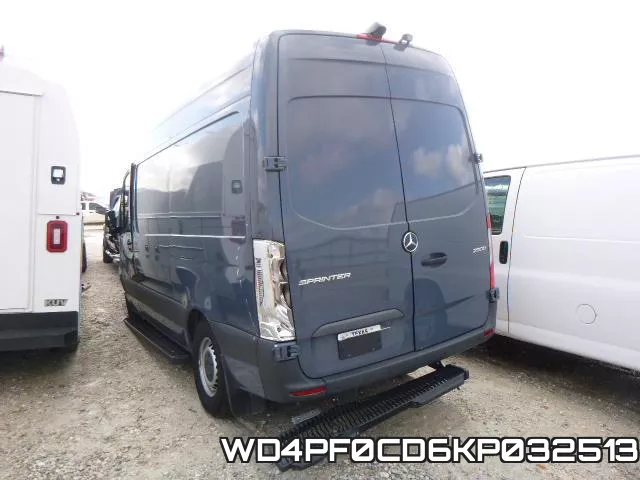 WD4PF0CD6KP032513 фото 4