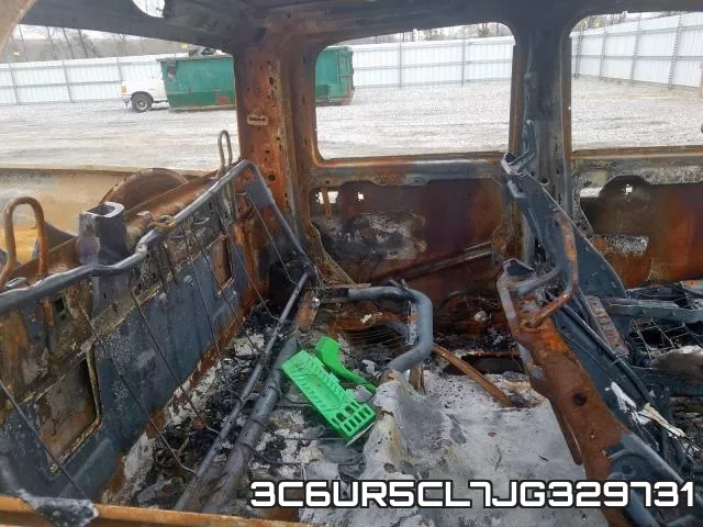 3C6UR5CL7JG329731 фото 7