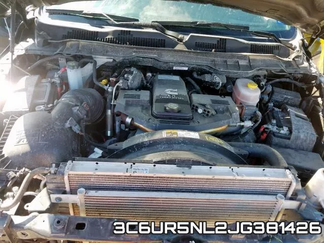 3C6UR5NL2JG381426 фото 8