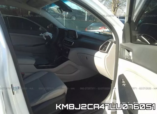 KM8J2CA47LU076051 фото 6