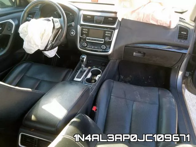 1N4AL3AP0JC109671 фото 10