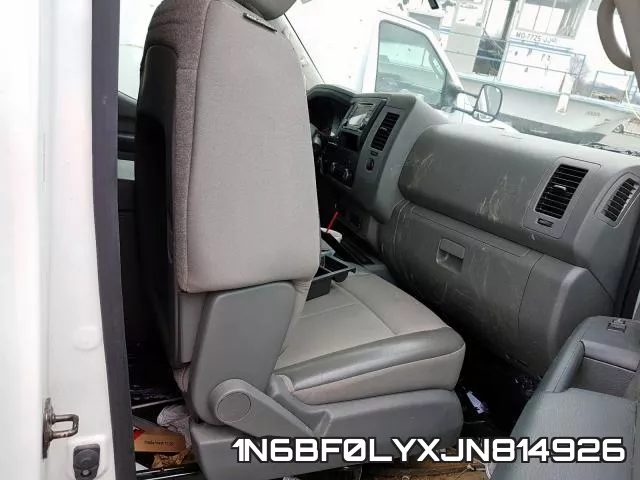 1N6BF0LYXJN814926 фото 6