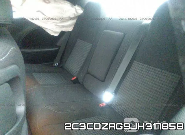 2C3CDZAG9JH317858 фото 9