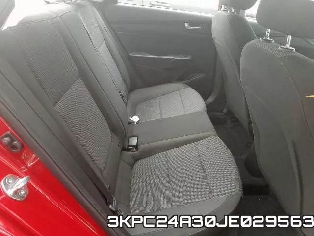3KPC24A30JE029563 фото 7