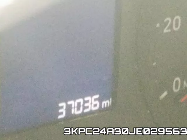 3KPC24A30JE029563 фото 9