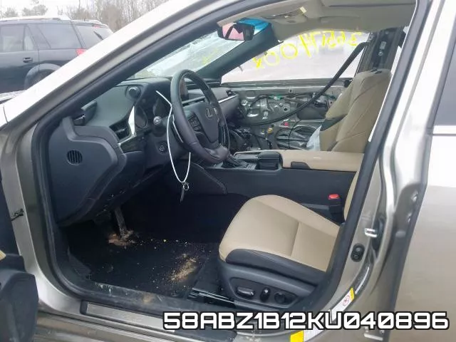 58ABZ1B12KU040896 фото 6