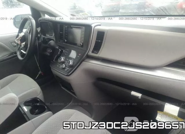 5TDJZ3DC2JS209657 фото 6