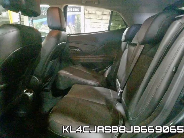 KL4CJASB8JB669065 фото 7