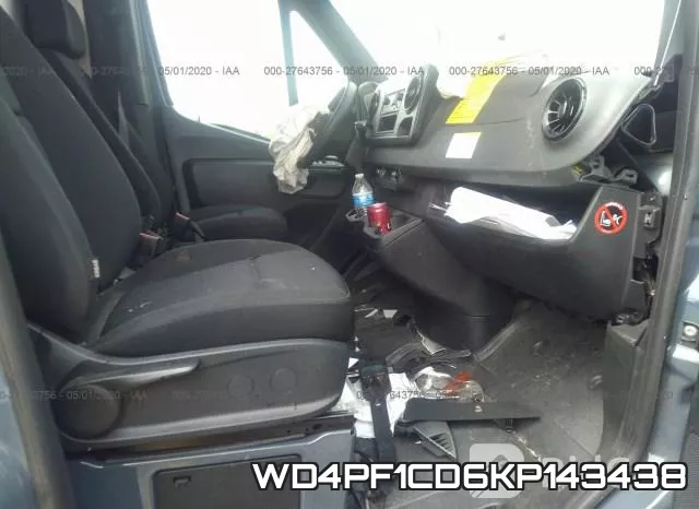 WD4PF1CD6KP143438 фото 6