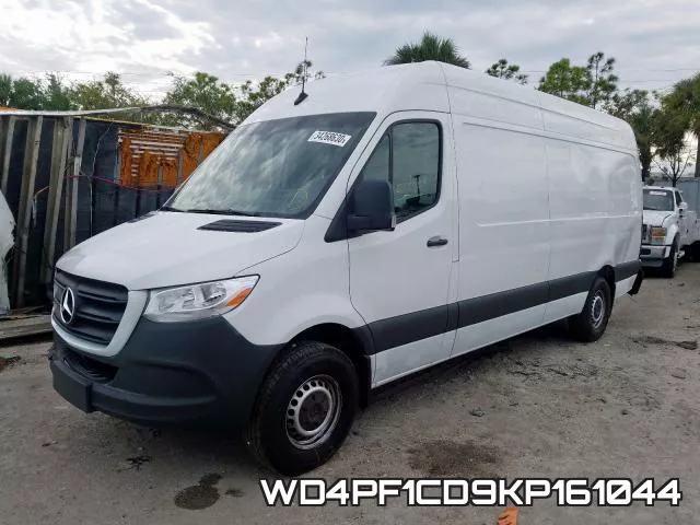 WD4PF1CD9KP161044 фото 3