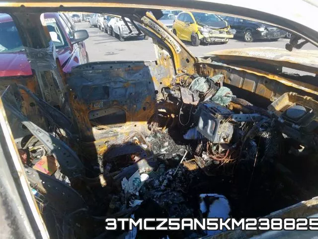 3TMCZ5AN5KM238825 фото 6