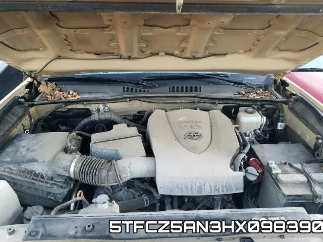 5TFCZ5AN3HX098390 фото 8