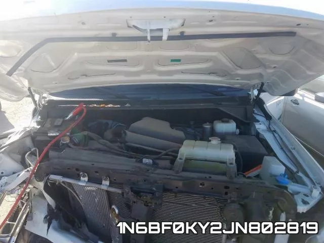 1N6BF0KY2JN802819 фото 8