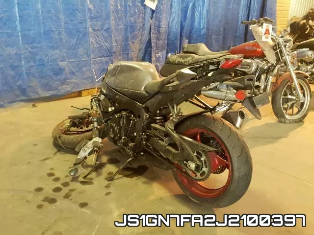 JS1GN7FA2J2100397 фото 4