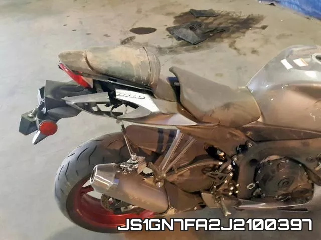 JS1GN7FA2J2100397 фото 7