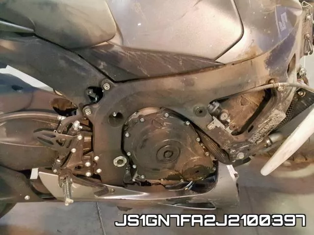 JS1GN7FA2J2100397 фото 8