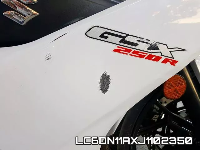 LC6DN11AXJ1102350 фото 10