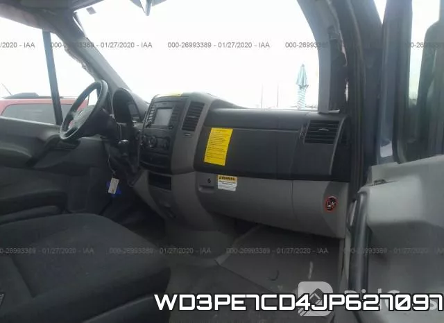 WD3PE7CD4JP627097 фото 6