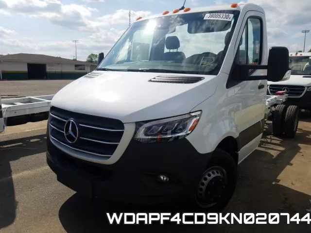 WDAPF4CD9KN020744 фото 3