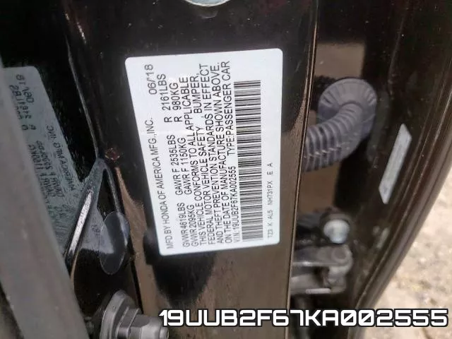 19UUB2F67KA002555 фото 2