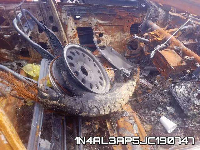 1N4AL3AP5JC190747 фото 6
