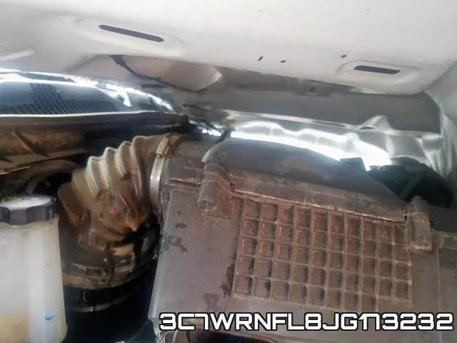 3C7WRNFL8JG173232 фото 8