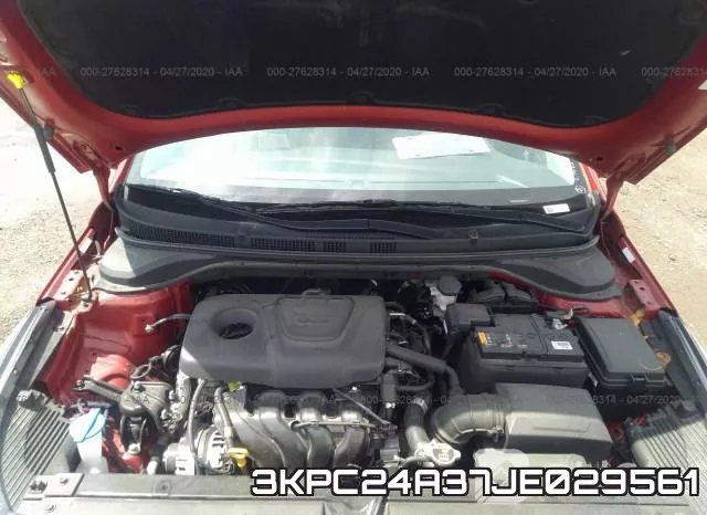 3KPC24A37JE029561 фото 2