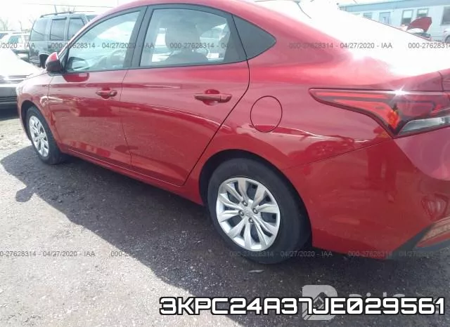 3KPC24A37JE029561 фото 7