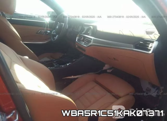 WBA5R1C51KAK07371 фото 6