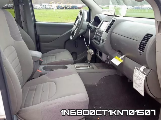 1N6BD0CT1KN701507 фото 6
