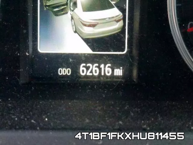 4T1BF1FKXHU811455 фото 9