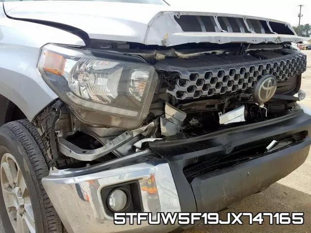 5TFUW5F19JX747165 фото 10