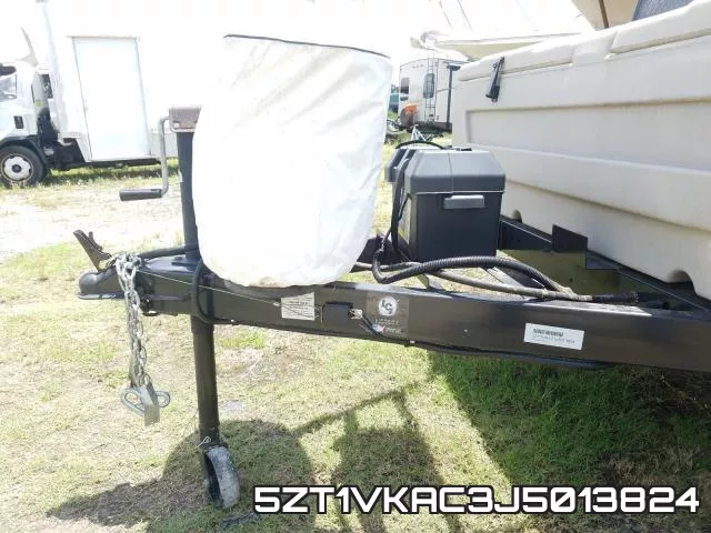 5ZT1VKAC3J5013824 фото 8