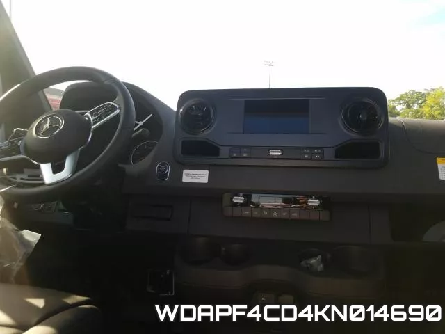 WDAPF4CD4KN014690 фото 10