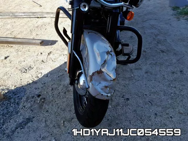 1HD1YAJ11JC054559 фото 10