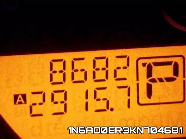 1N6AD0ER3KN704681 фото 9