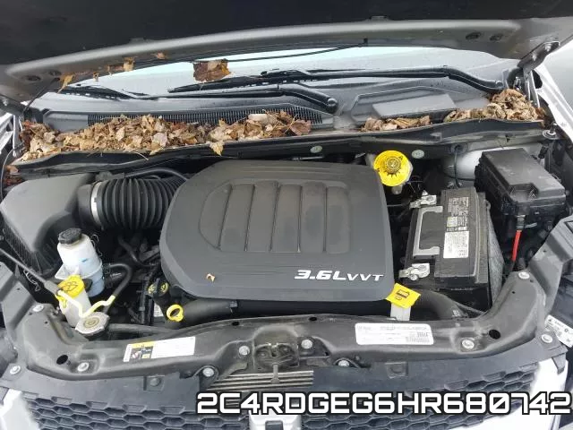 2C4RDGEG6HR680742 фото 8