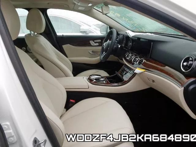 WDDZF4JB2KA684890 фото 6