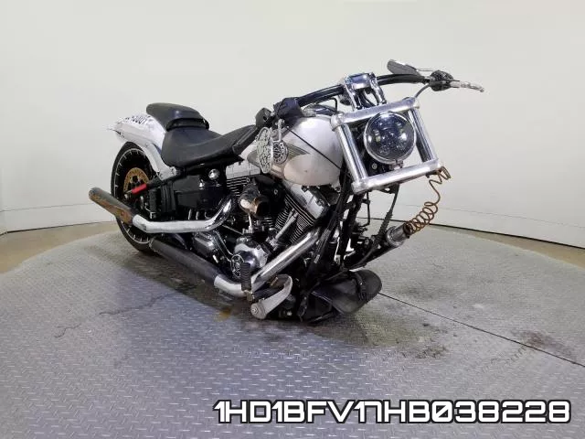 1HD1BFV17HB038228 фото 3