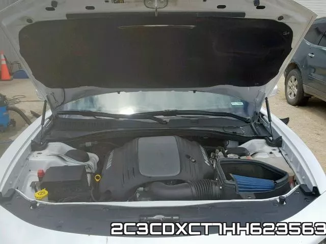 2C3CDXCT7HH623563 фото 8